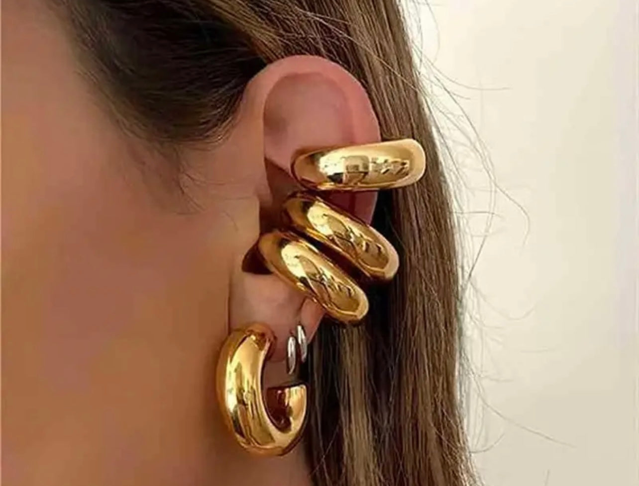 Earcuff